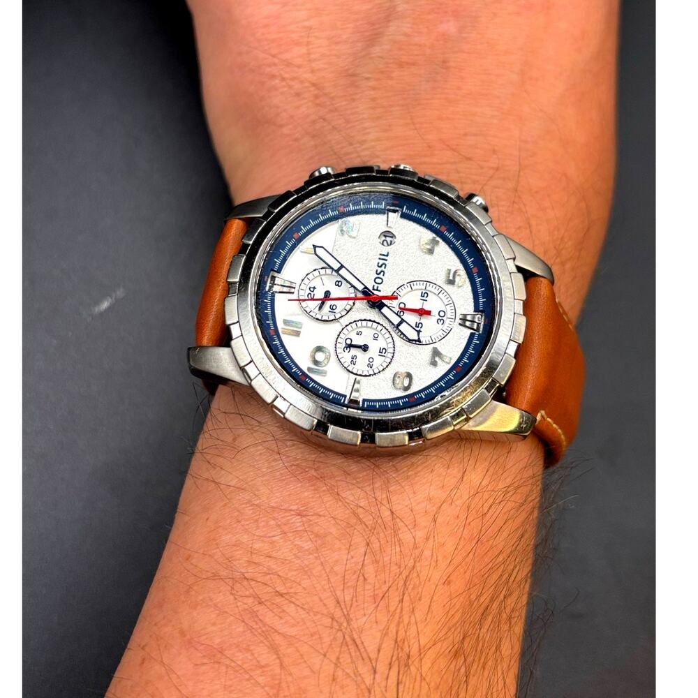 Fossil Dean FS5069 Men’s Chronograph Silver Dial Brown Leather Watch 45mm - Picture 13 of 17